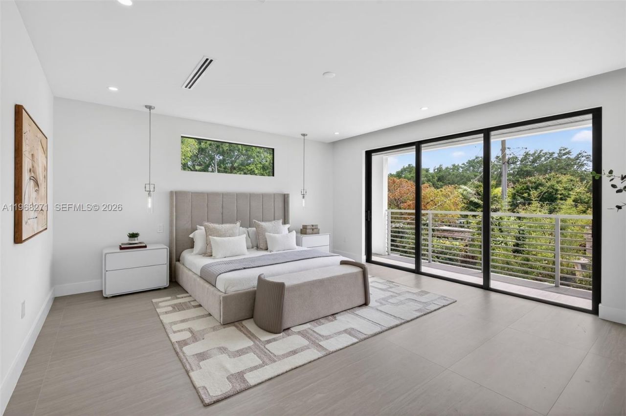 912 SE 13th St, Fort Lauderdale, FL 33316 Photo