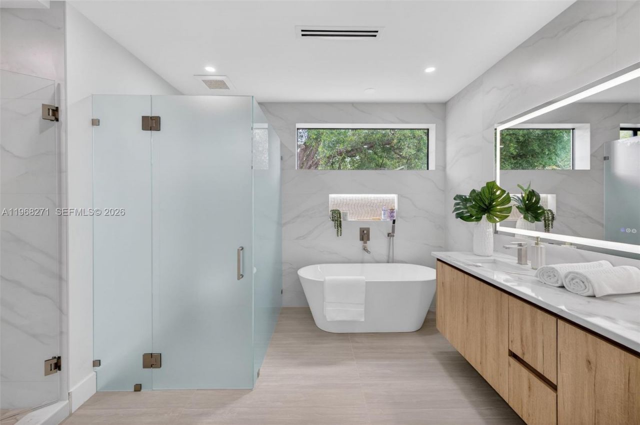 912 SE 13th St, Fort Lauderdale, FL 33316 Photo