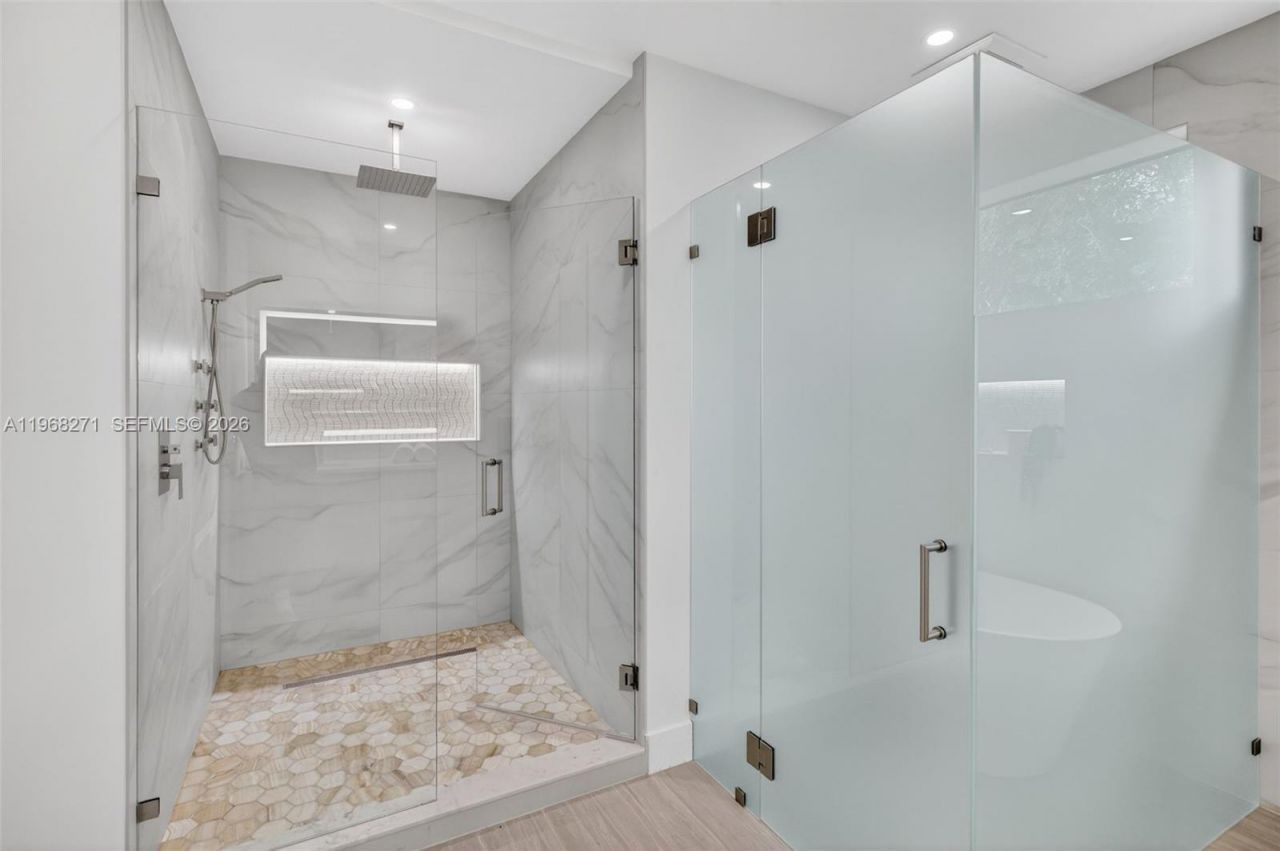 912 SE 13th St, Fort Lauderdale, FL 33316 Photo