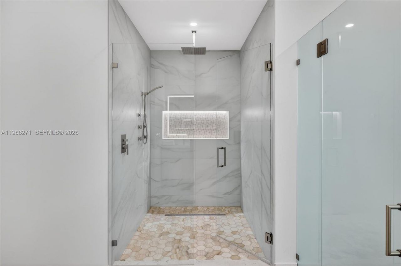 912 SE 13th St, Fort Lauderdale, FL 33316 Photo