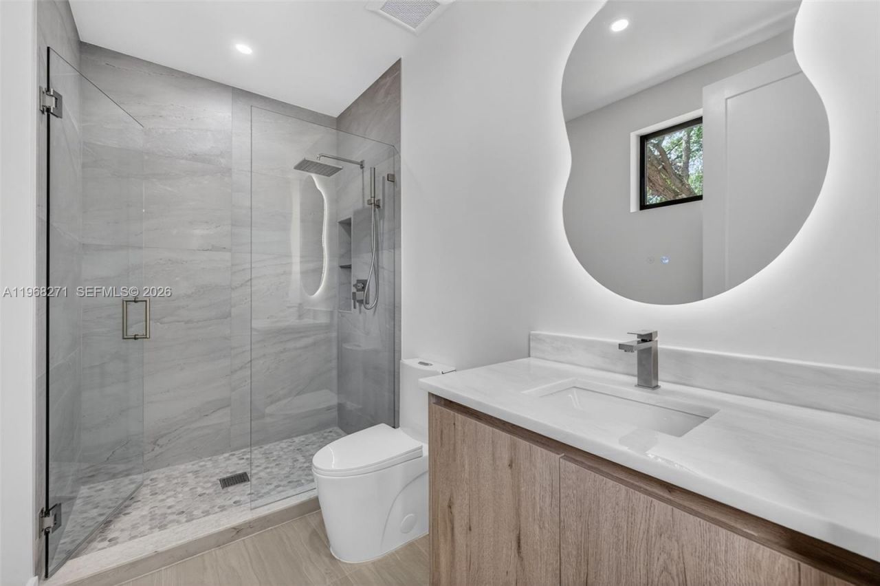 912 SE 13th St, Fort Lauderdale, FL 33316 Photo