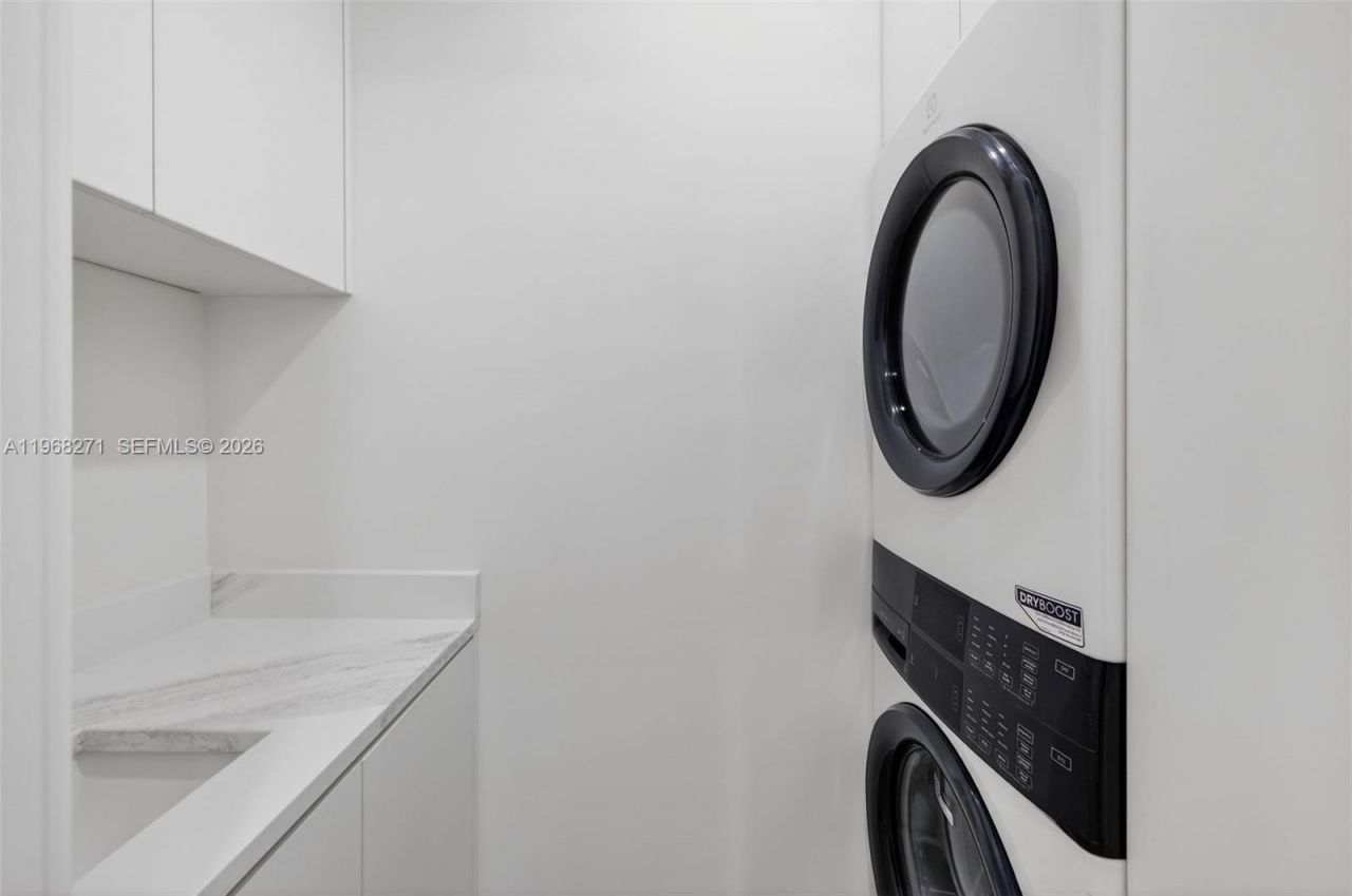 912 SE 13th St, Fort Lauderdale, FL 33316 Photo