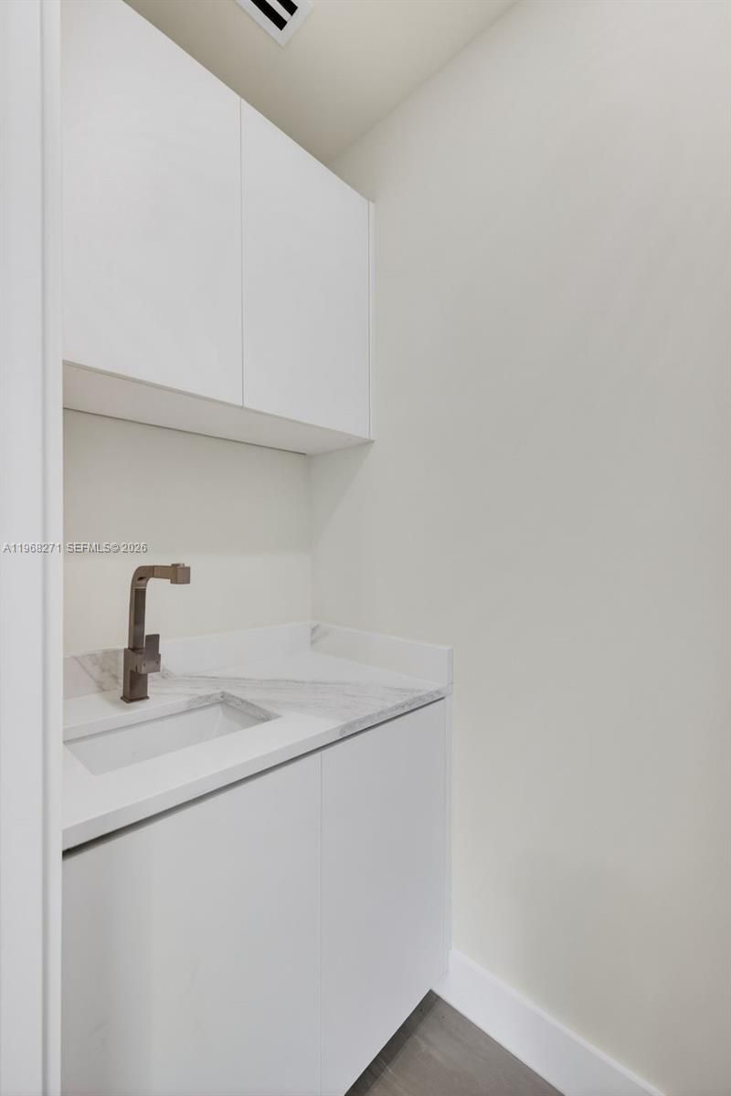 912 SE 13th St, Fort Lauderdale, FL 33316 Photo