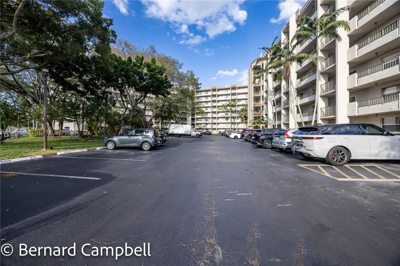 3940 Inverrary Blvd , Unit 403-A, Lauderhill, FL 33319 Photo