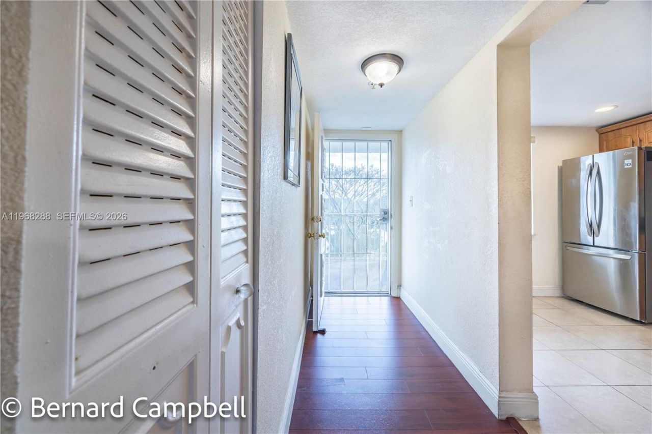 3940 Inverrary Blvd , Unit 403-A, Lauderhill, FL 33319 Photo