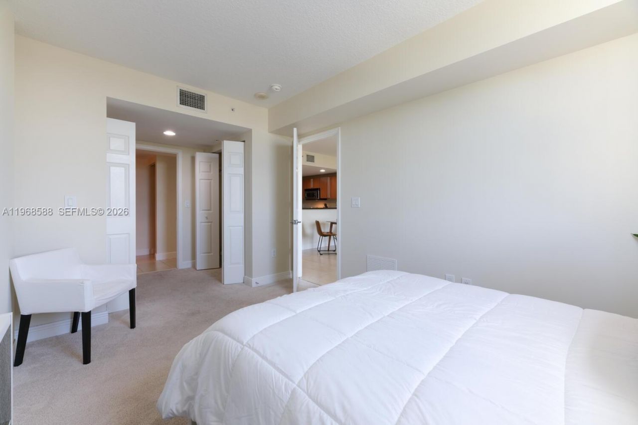 610 Clematis St , Unit 406, West Palm Beach, FL 33401 Photo