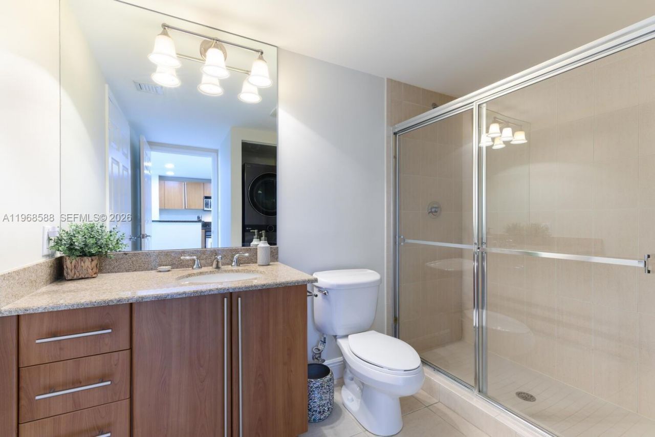 610 Clematis St , Unit 406, West Palm Beach, FL 33401 Photo