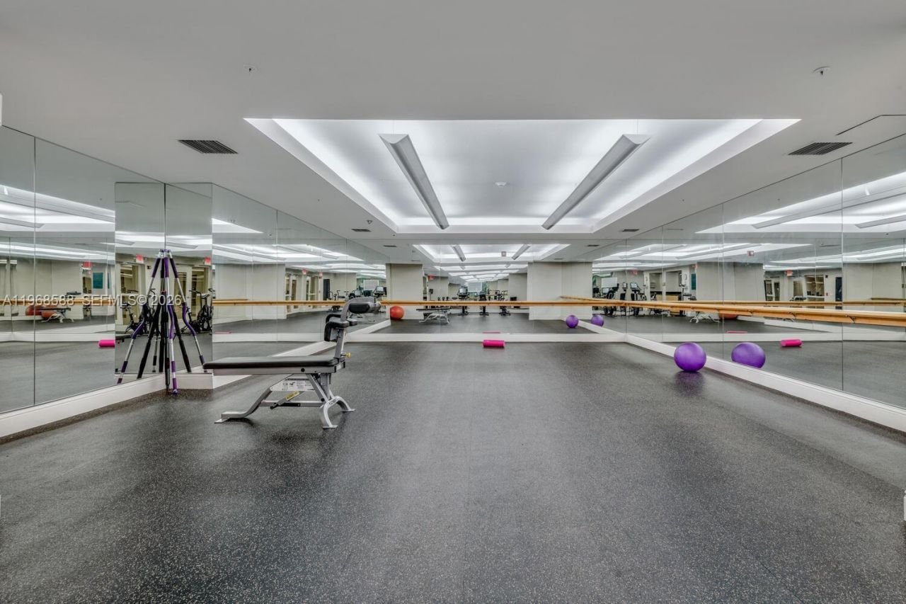 610 Clematis St , Unit 406, West Palm Beach, FL 33401 Photo