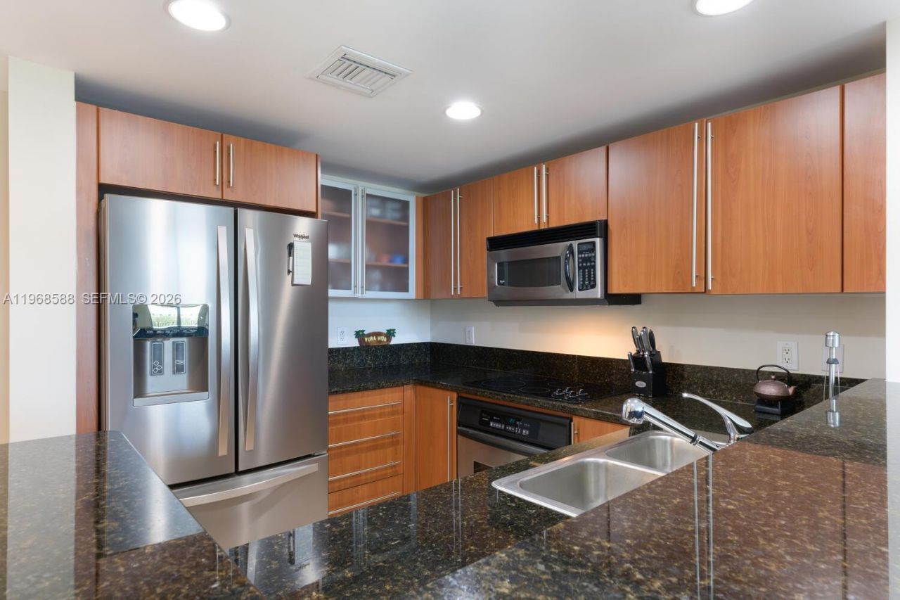 610 Clematis St , Unit 406, West Palm Beach, FL 33401 Photo