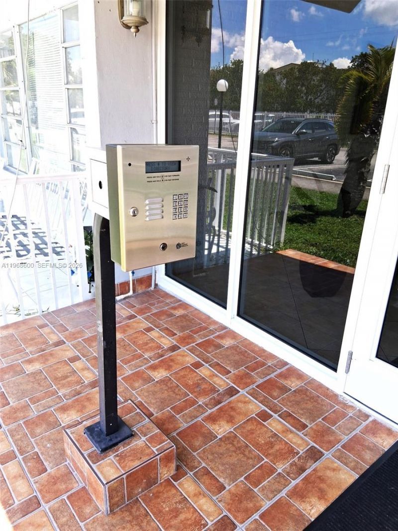 16801 NE 14th Ave , Unit 209, Miami, FL 33162 Photo