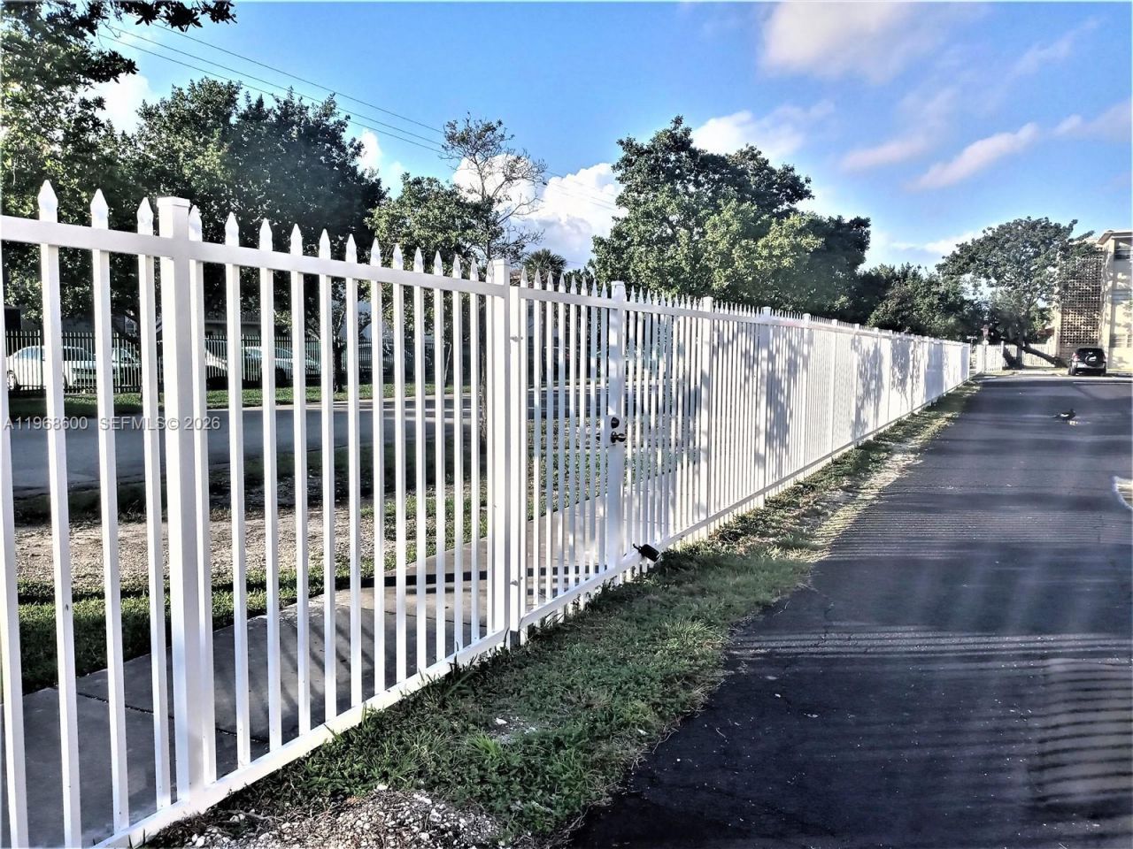 16801 NE 14th Ave , Unit 209, Miami, FL 33162 Photo