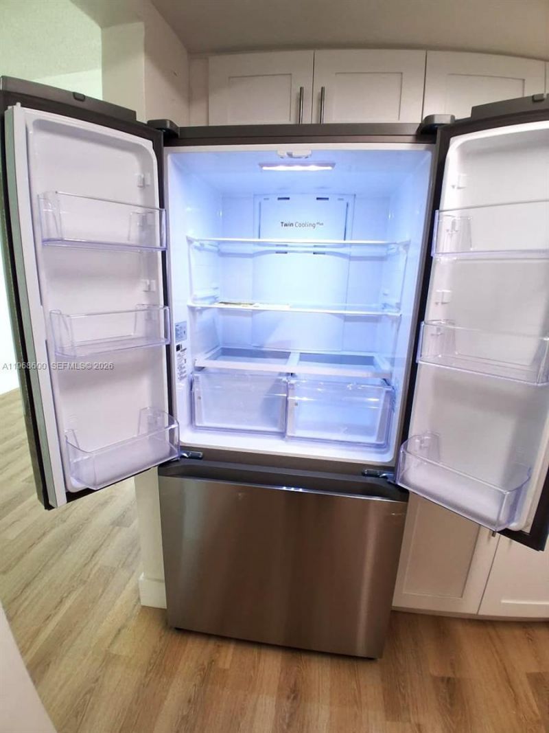 16801 NE 14th Ave , Unit 209, Miami, FL 33162 Photo