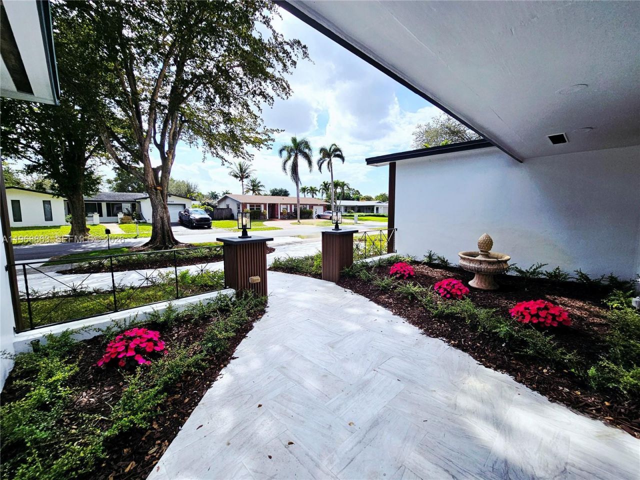 11101 NW 19th St, Pembroke Pines, FL 33026 Photo