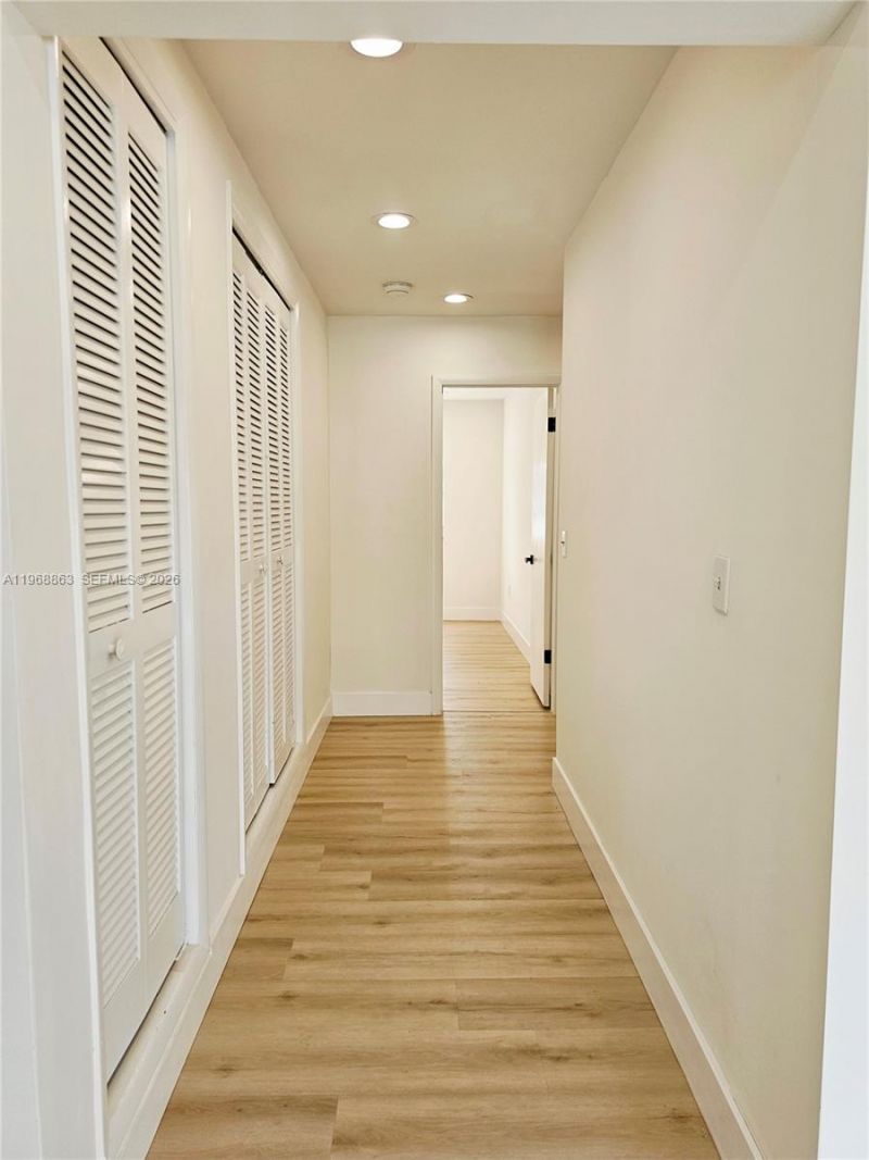 11101 NW 19th St, Pembroke Pines, FL 33026 Photo