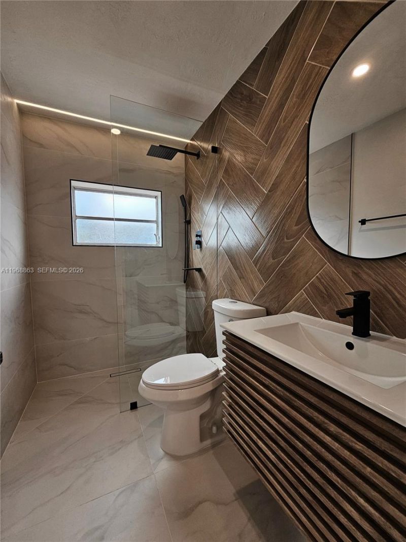 11101 NW 19th St, Pembroke Pines, FL 33026 Photo