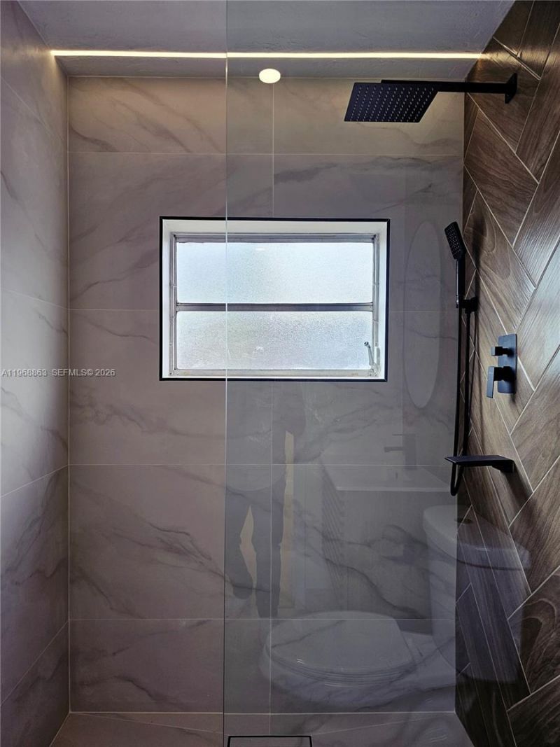 11101 NW 19th St, Pembroke Pines, FL 33026 Photo