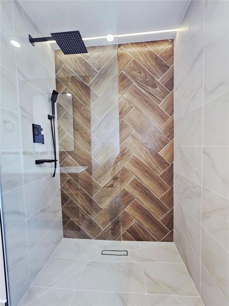 11101 NW 19th St, Pembroke Pines, FL 33026 Photo