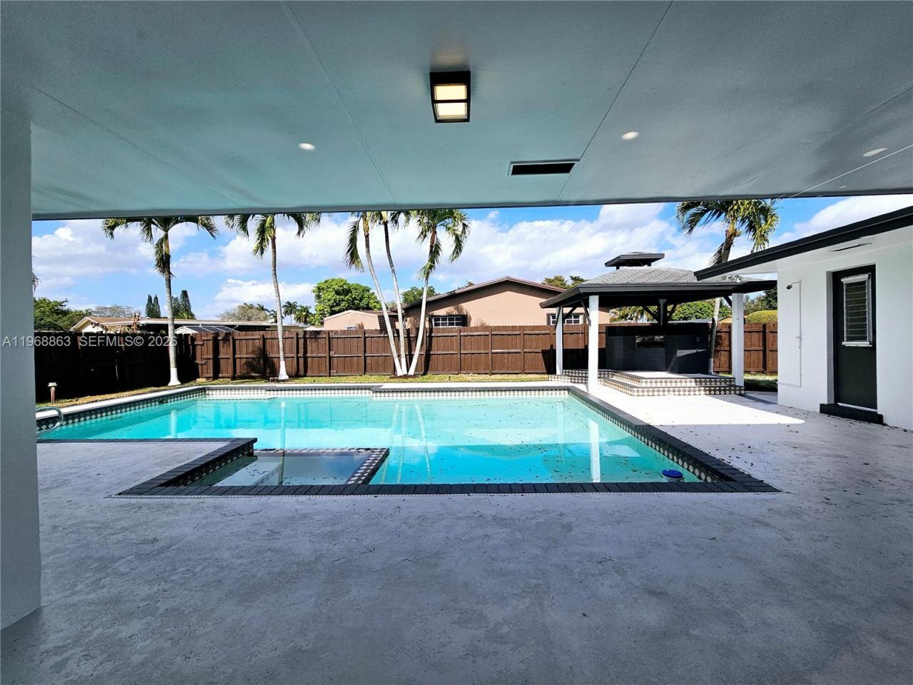 11101 NW 19th St, Pembroke Pines, FL 33026 Photo