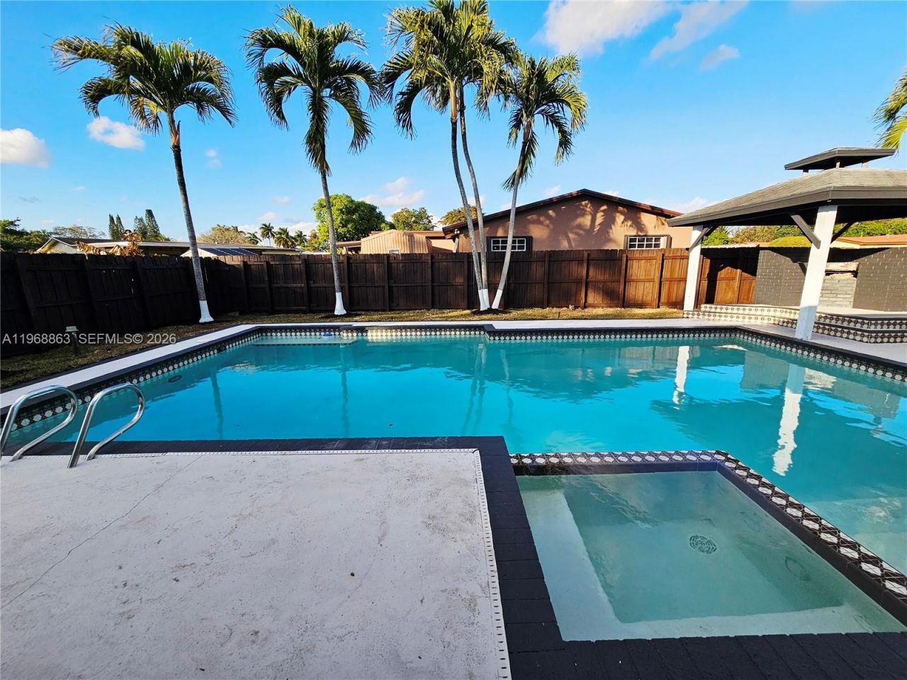 11101 NW 19th St, Pembroke Pines, FL 33026 Photo