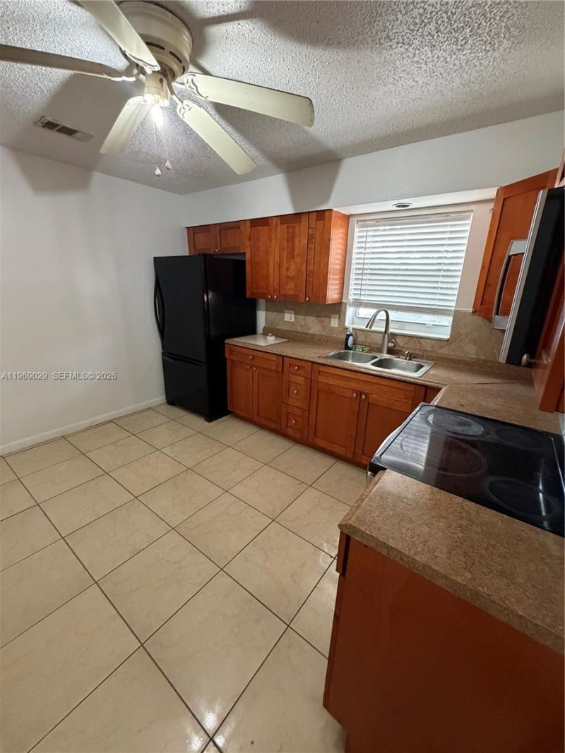 356 SW 2nd Pl , Pompano Beach, FL 33060 Photo