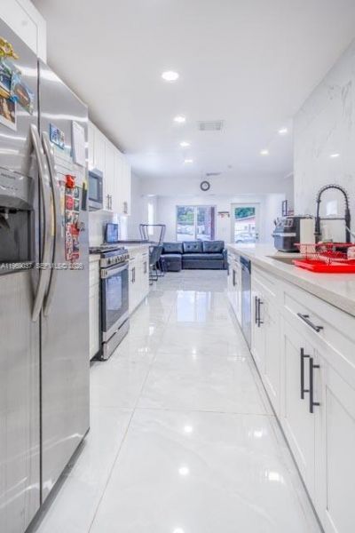 1990 NW 154th St , Miami Gardens, FL 33054 Photo