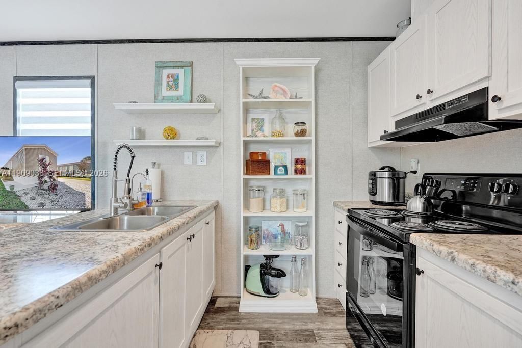 315 NE Cardinal Lane Unit Lot L25, Jensen Beach, FL 34957 Photo