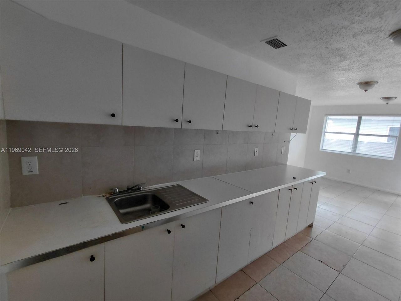 1404 - 1406 NW 60th St, Miami, FL 33142 Photo