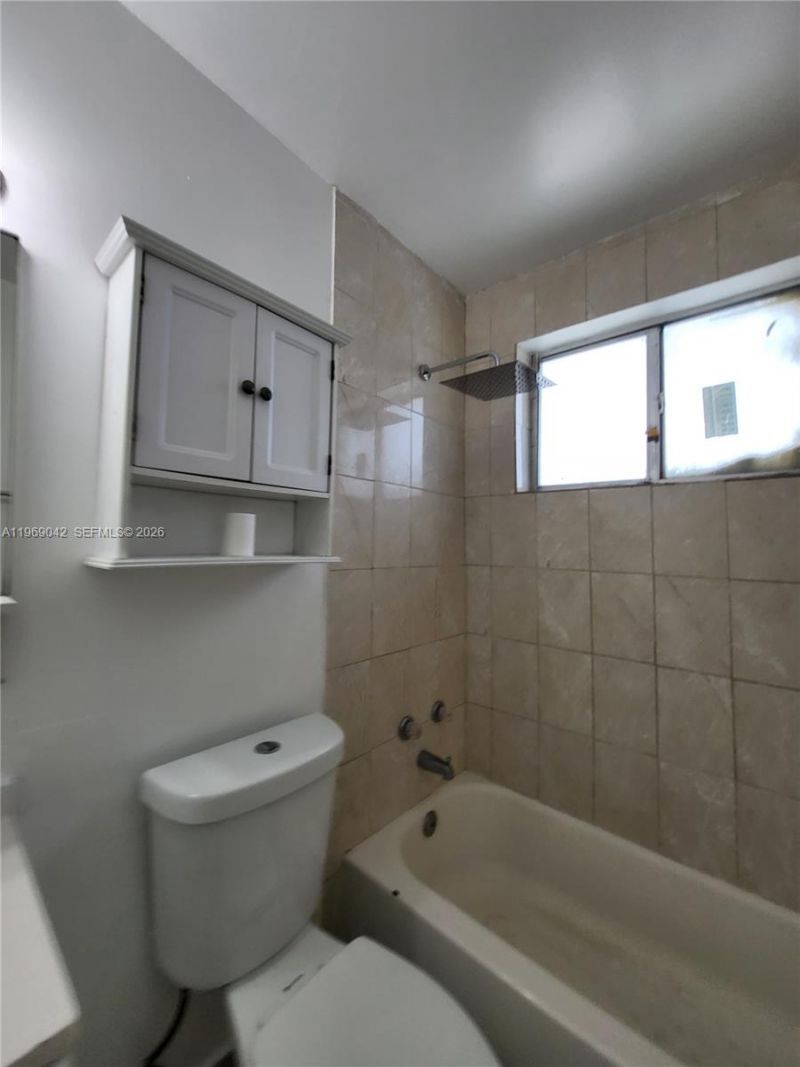 1404 - 1406 NW 60th St, Miami, FL 33142 Photo