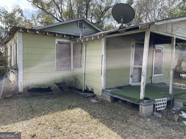 802 E. Gordon Street, Valdosta, GA 31601