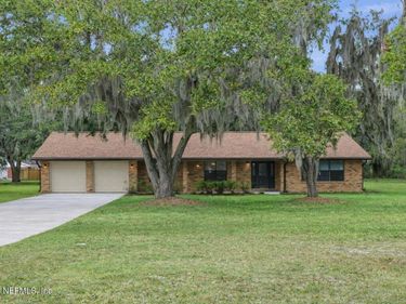 6398 PINE Avenue, Fleming Island, FL 32003