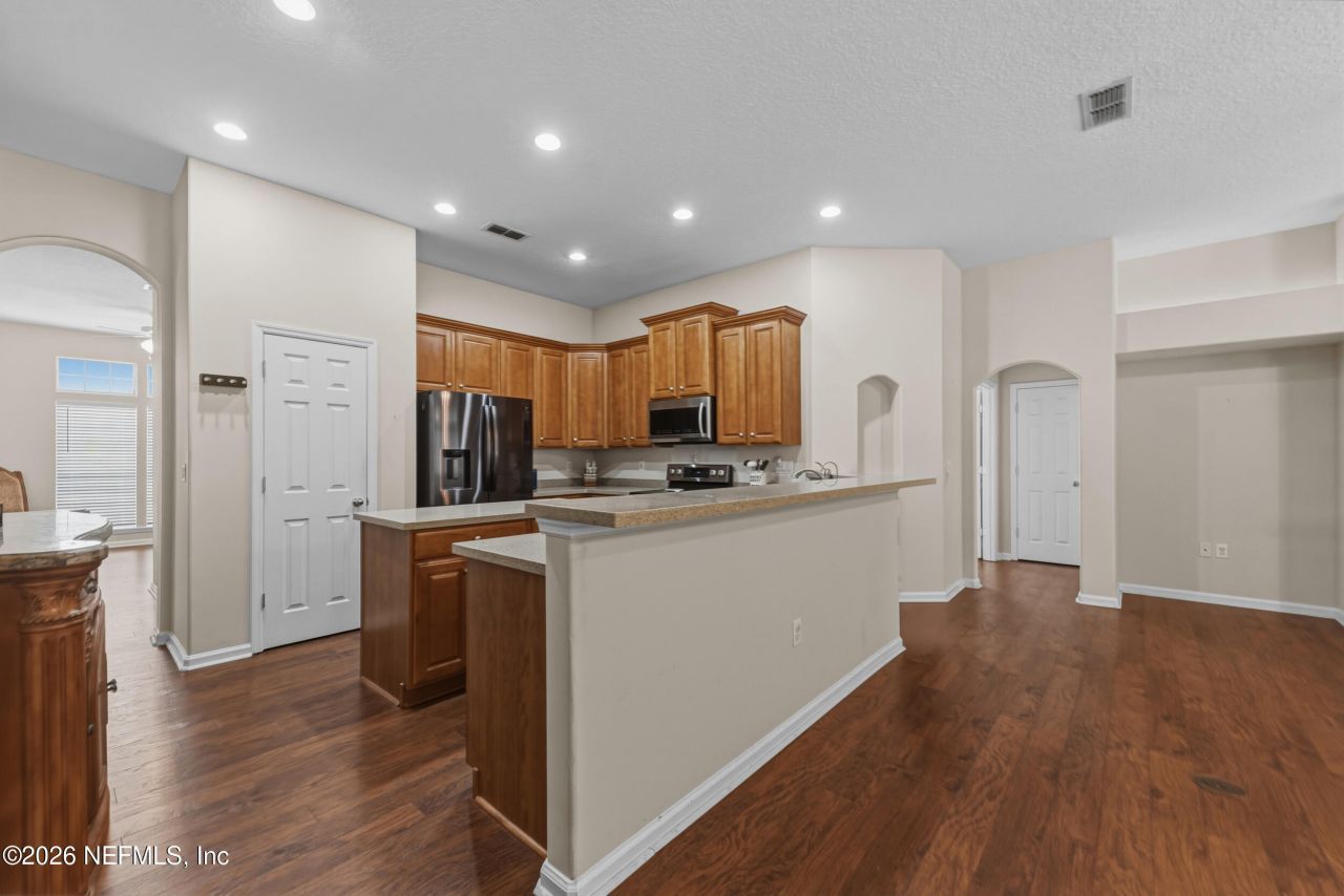 8664 Derry Drive, Jacksonville, FL 32244 Photo