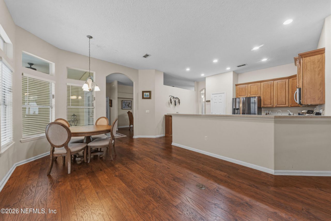 8664 Derry Drive, Jacksonville, FL 32244 Photo