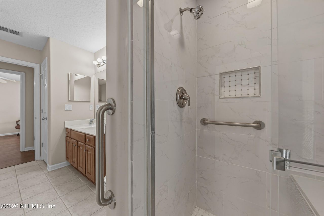 8664 Derry Drive, Jacksonville, FL 32244 Photo