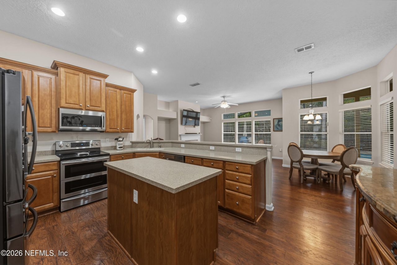 8664 Derry Drive, Jacksonville, FL 32244 Photo