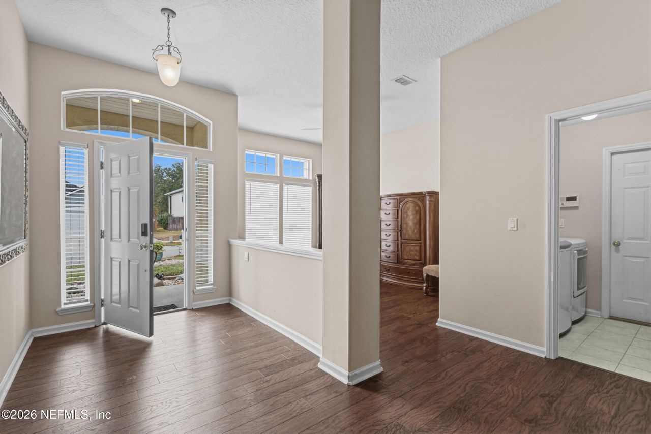 8664 Derry Drive, Jacksonville, FL 32244 Photo