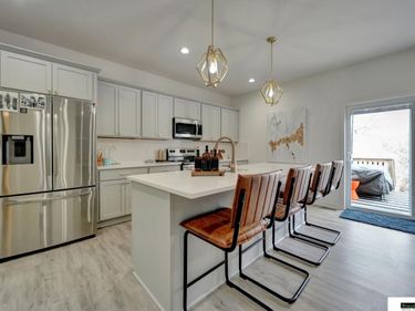 6200 Franciscan Drive, Lincoln, NE 68526