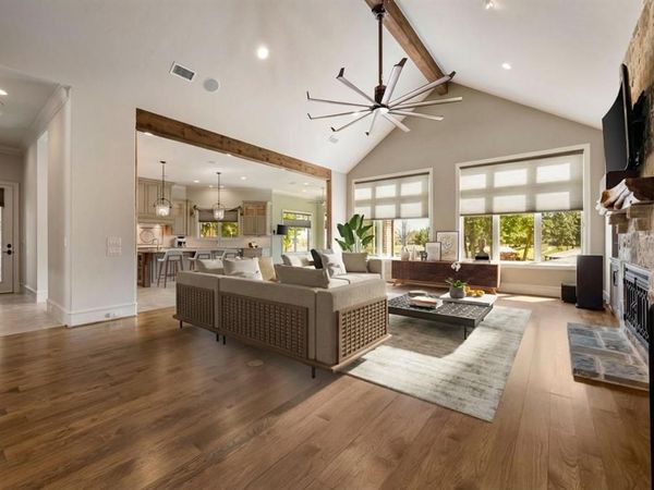 5581 Nancy Circle, Chandler, TX 75758