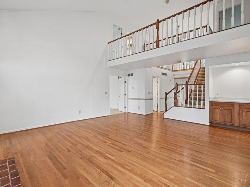 483 Vista Glen Drive, Springdale, OH 45246 Photo 16