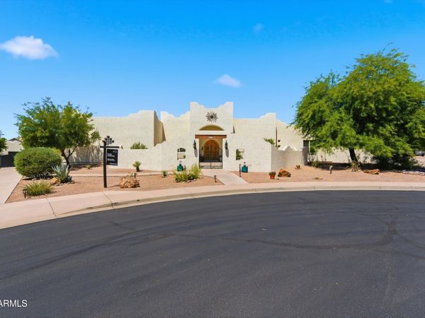9435 E HOBART Circle, Mesa, AZ 85207