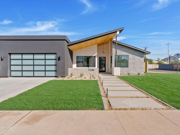 1246 E OREGON Avenue, Phoenix, AZ 85014