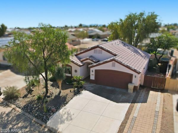 9069 W RAVEN Drive, Arizona City, AZ 85123