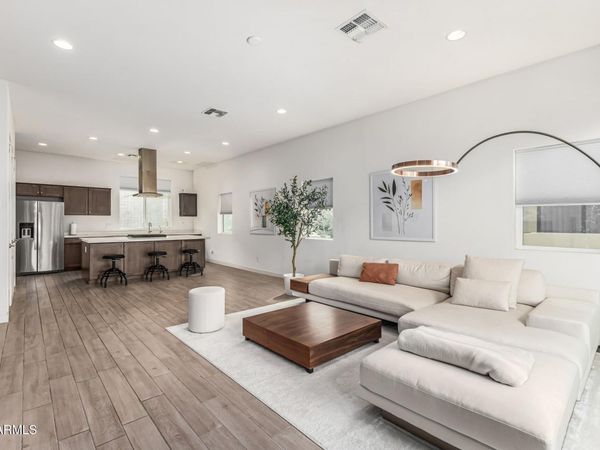 325 E CORONADO Road, Unit 13, Phoenix, AZ 85004