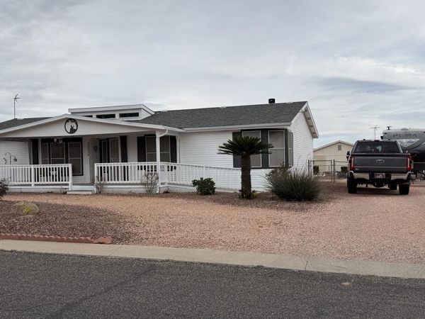 30579 S FORT APACHE Drive, Unit 122, Congress, AZ 85332