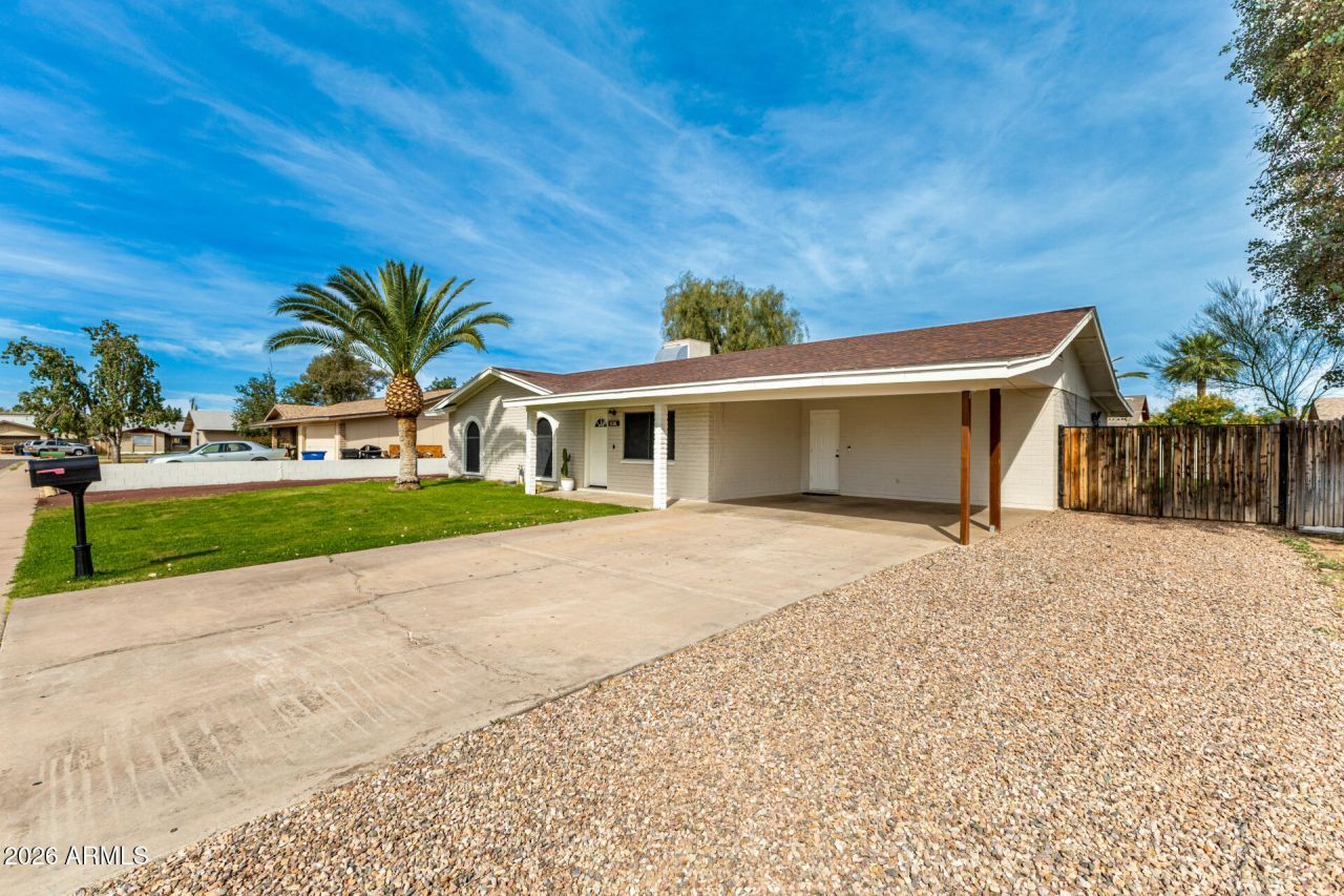 636 E Knoll Street, Mesa, AZ 85203 Main Photo