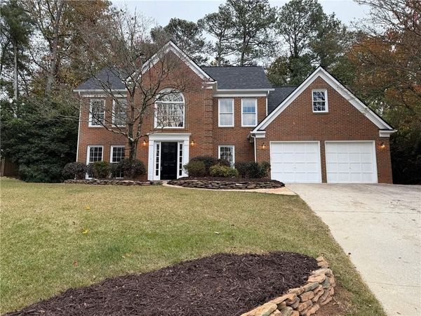 5325 Hillgate Crossing , Alpharetta, GA 30005