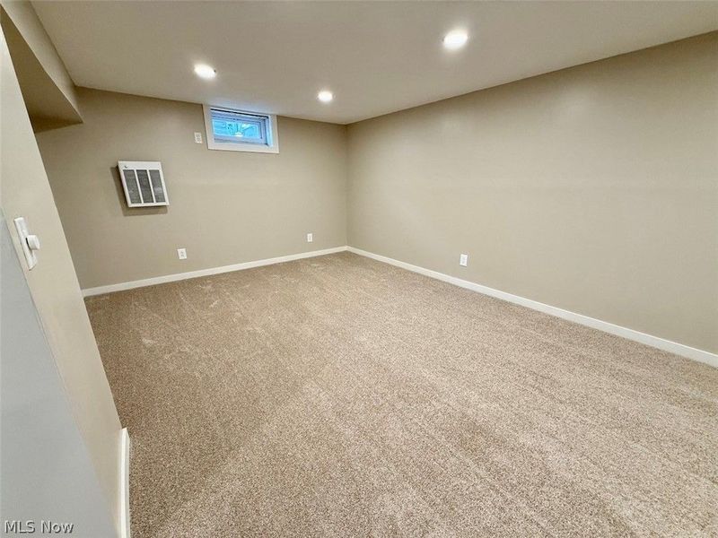 2235 Crehore Street, Lorain, OH 44052 Photo 45