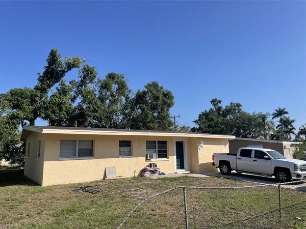 1160 Sumter DR, FORT MYERS, FL 33905