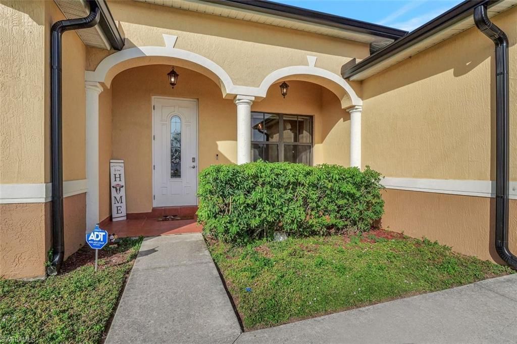 3806 35th St Sw, Lehigh Acres, FL 33976 Photo
