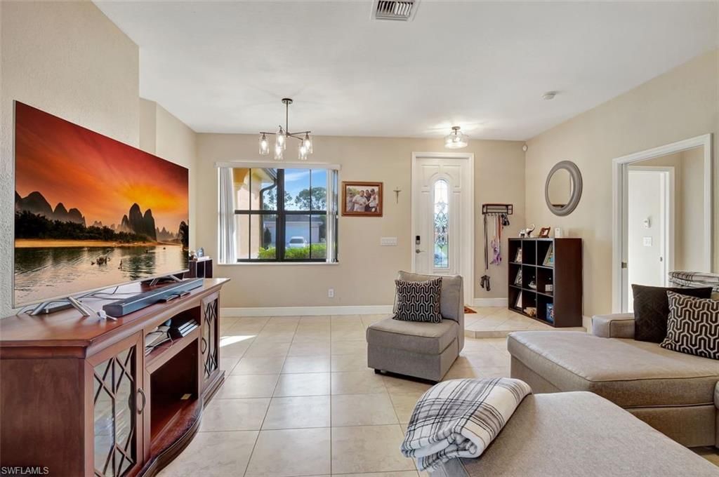 3806 35th St Sw, Lehigh Acres, FL 33976 Photo