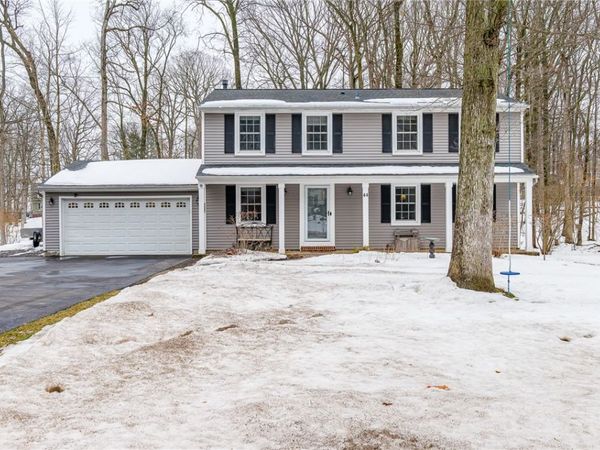 44 S Ridge Trail, Fairport, NY 14450